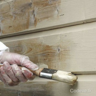 Réparer un bois avec un mastic, pâte ou rebouche bois - Codève