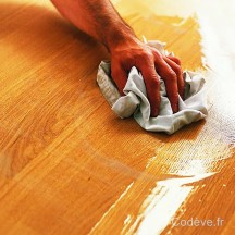 Application cire meubles bois Application cire meubles bois