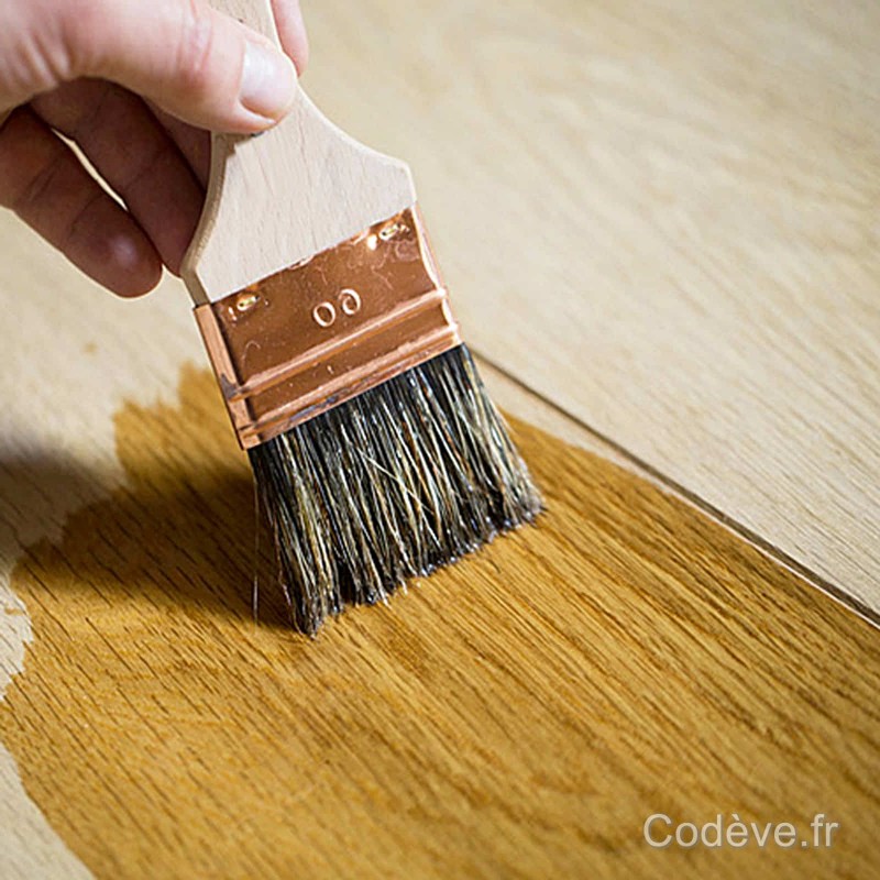 Réparer un bois avec un mastic, pâte ou rebouche bois - Codève
