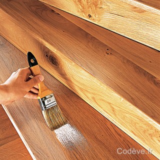 Cirer ou vitrifier escalier bois